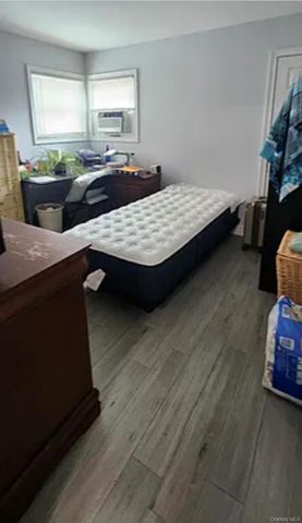 15 Sagamore Road 1st Floor, Island Park, NY 11558