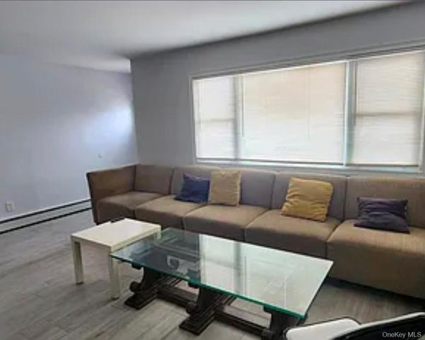 15 Sagamore Road 1st Floor, Island Park, NY 11558