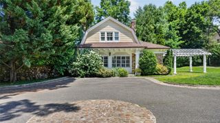 1058 Plandome Road, Manhasset, NY 11030