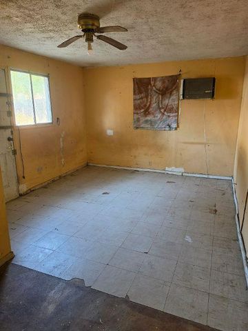3247 E Butler Avenue, Fresno, CA 93702