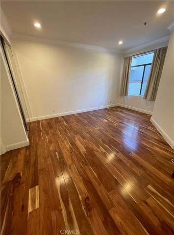 2559 Plaza Del Amo, Torrance, CA 90503