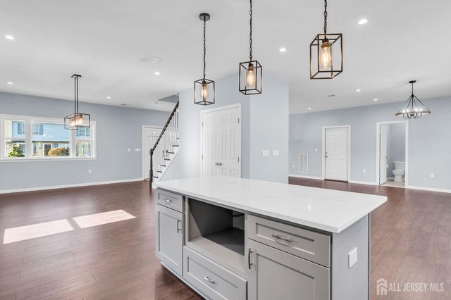 22 Parkerson Road, Edison, NJ 08817