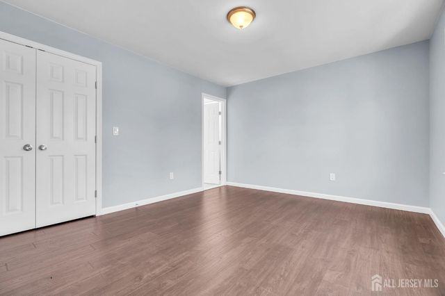 22 Parkerson Road, Edison, NJ 08817