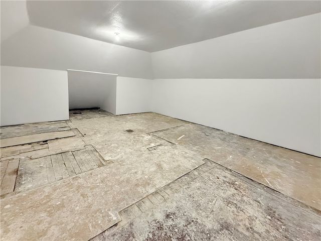 309 Boyles Ave, New Castle, PA 16101