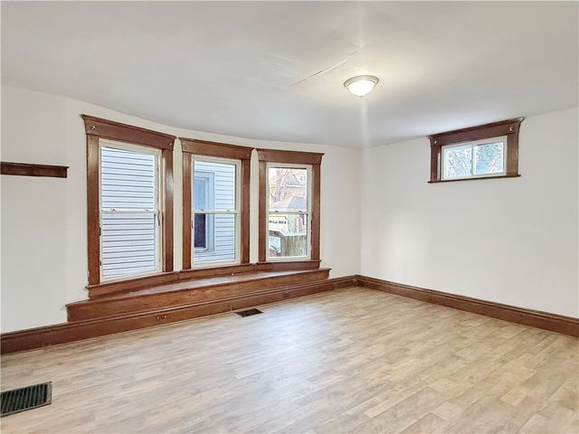 309 Boyles Ave, New Castle, PA 16101