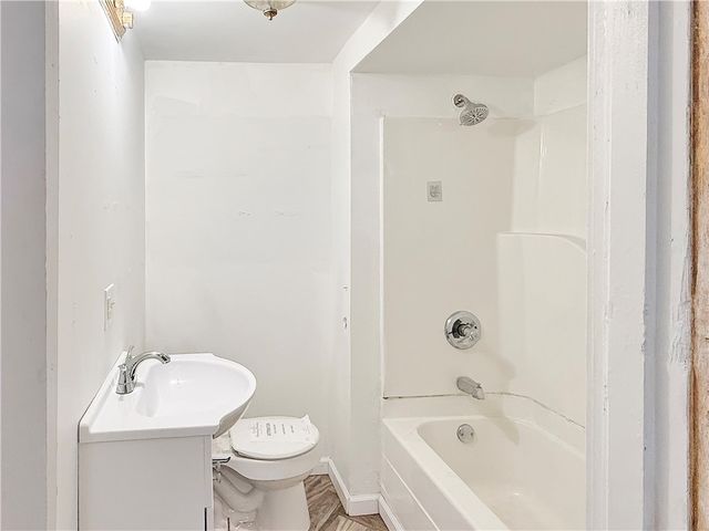 309 Boyles Ave, New Castle, PA 16101