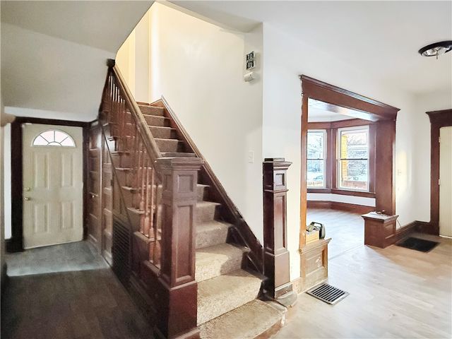 309 Boyles Ave, New Castle, PA 16101