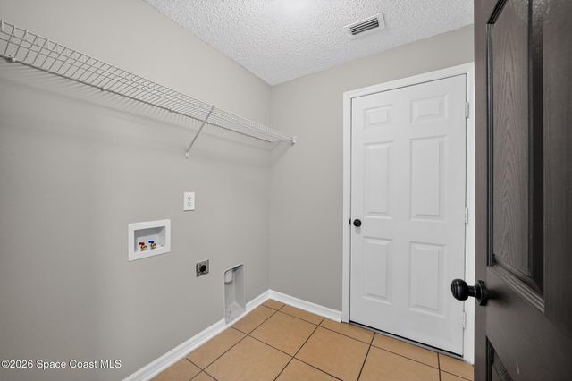415 Freeman Road NW, Palm Bay, FL 32907