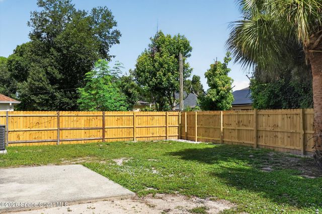 415 Freeman Road NW, Palm Bay, FL 32907