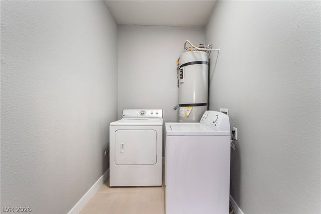 5689 East Lake Mead Boulevard 2, Las Vegas, NV 89156