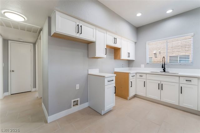 5689 East Lake Mead Boulevard 2, Las Vegas, NV 89156