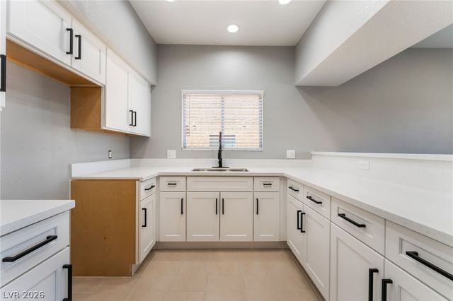 5689 East Lake Mead Boulevard 2, Las Vegas, NV 89156