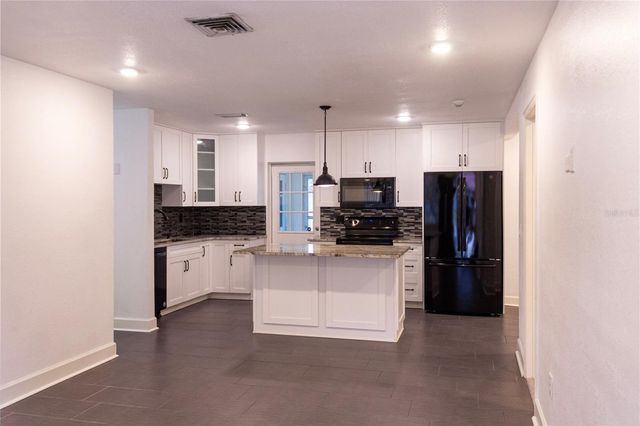 1204 23RD AVENUE W, Palmetto, FL 34221