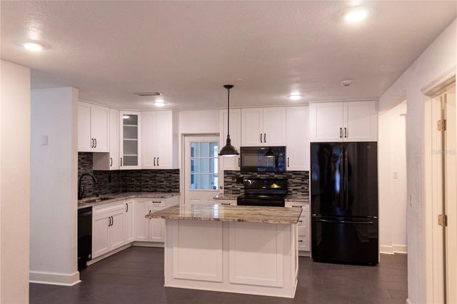 1204 23RD AVENUE W, Palmetto, FL 34221