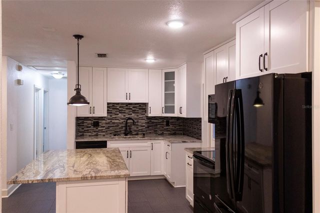 1204 23RD AVENUE W, Palmetto, FL 34221