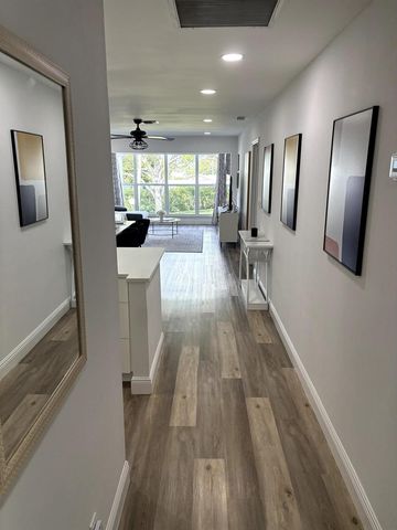 2825 SW 13th Street 204, Delray Beach, FL 33445