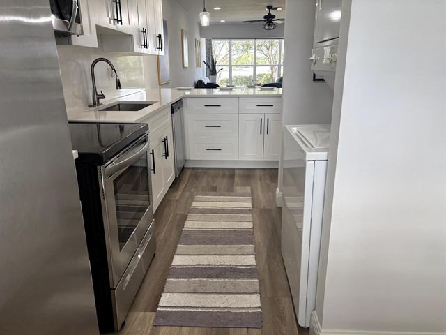 2825 SW 13th Street 204, Delray Beach, FL 33445