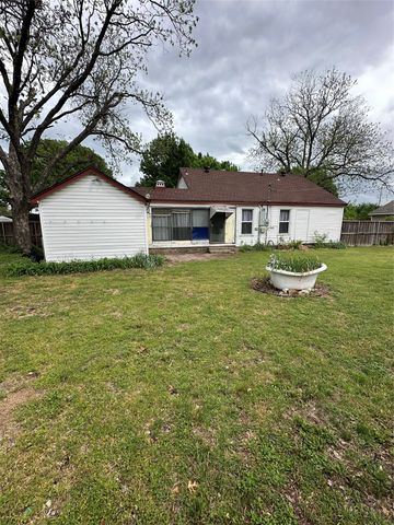 2013 17th Street, Garland, TX 75041