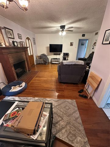 2013 17th Street, Garland, TX 75041