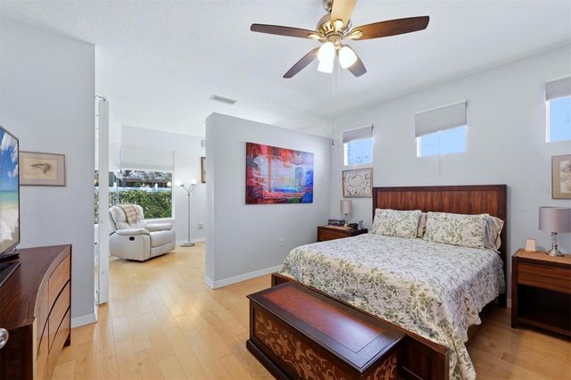 6726 W COUNTRY CLUB LANE, Sarasota, FL 34243