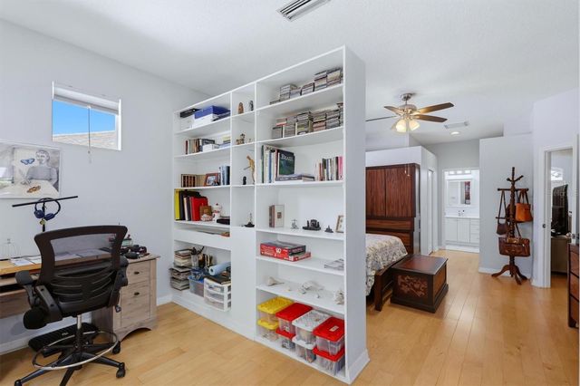 6726 W COUNTRY CLUB LANE, Sarasota, FL 34243