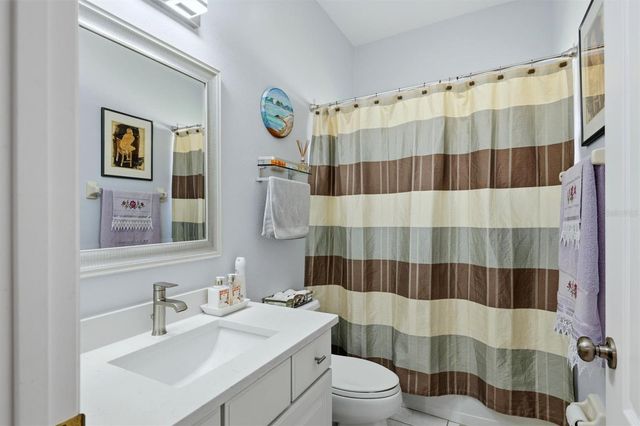 6726 W COUNTRY CLUB LANE, Sarasota, FL 34243