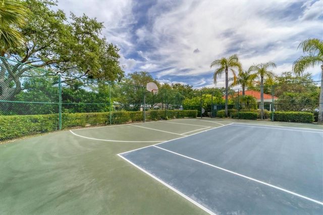 6726 W COUNTRY CLUB LANE, Sarasota, FL 34243