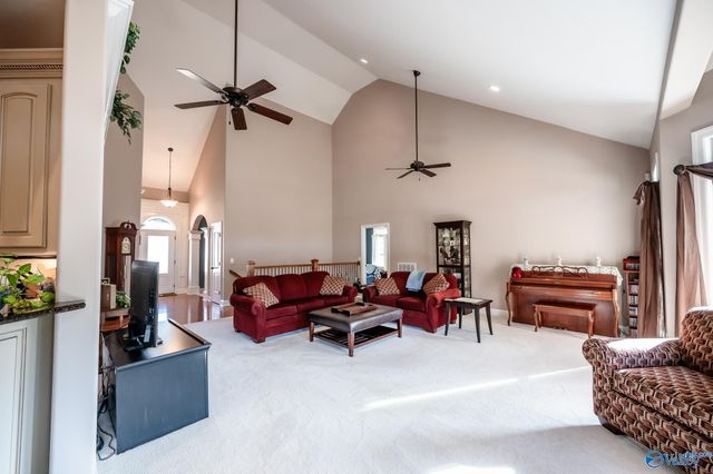 626 Beth Road, New Market, AL 35761