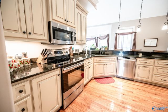 626 Beth Road, New Market, AL 35761