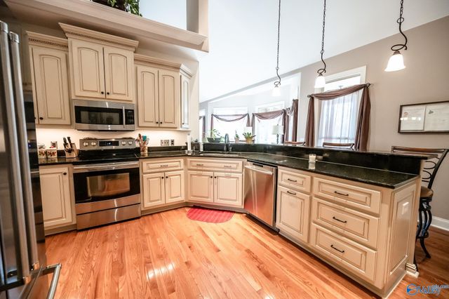 626 Beth Road, New Market, AL 35761