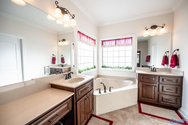 626 Beth Road, New Market, AL 35761