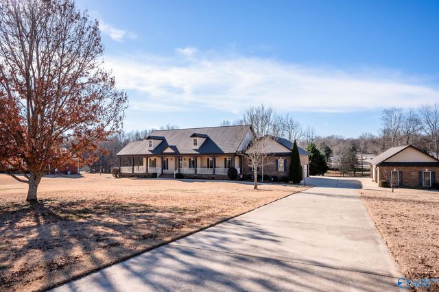 626 Beth Road, New Market, AL 35761