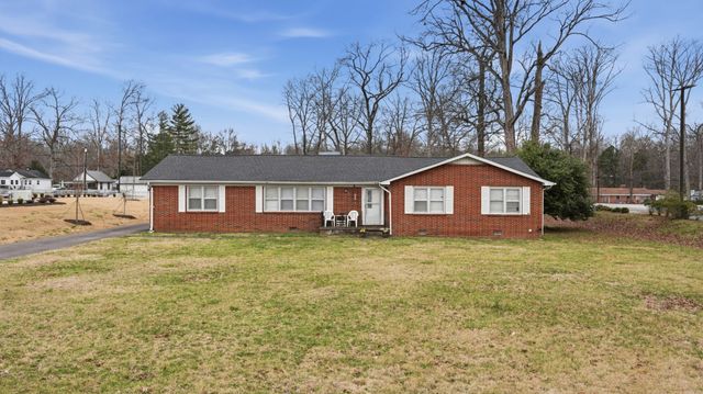1505 N Jackson St, Tullahoma, TN 37388