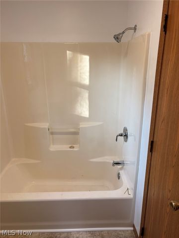 1213 Rabbit Hill Road, Wellsburg, WV 26070