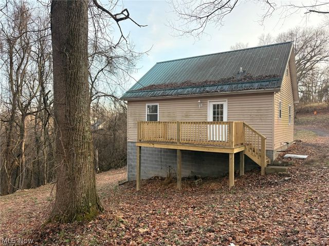 1213 Rabbit Hill Road, Wellsburg, WV 26070