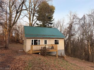 1213 Rabbit Hill Road, Wellsburg, WV 26070