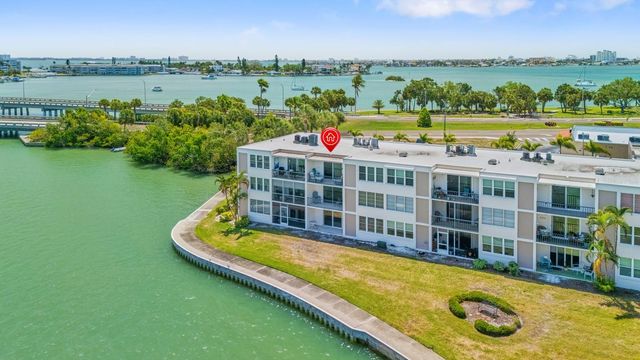 7401 BAY ISLAND DRIVE S 337, South Pasadena, FL 33707