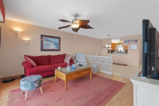 7401 BAY ISLAND DRIVE S 337, South Pasadena, FL 33707