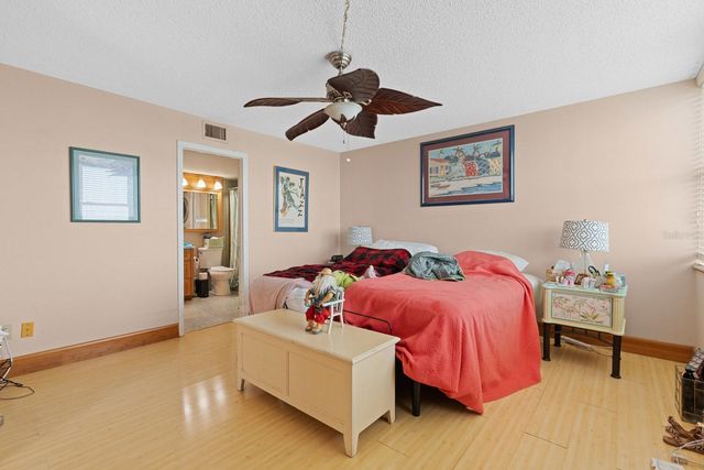 7401 BAY ISLAND DRIVE S 337, South Pasadena, FL 33707