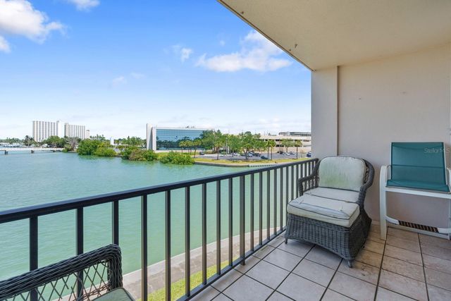 7401 BAY ISLAND DRIVE S 337, South Pasadena, FL 33707