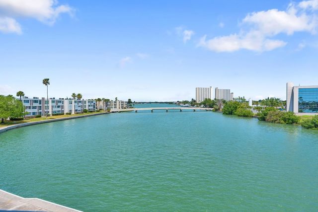 7401 BAY ISLAND DRIVE S 337, South Pasadena, FL 33707