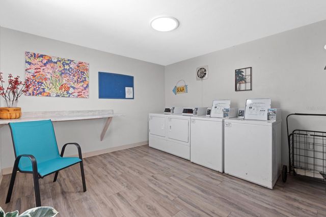 7401 BAY ISLAND DRIVE S 337, South Pasadena, FL 33707