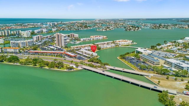 7401 BAY ISLAND DRIVE S 337, South Pasadena, FL 33707