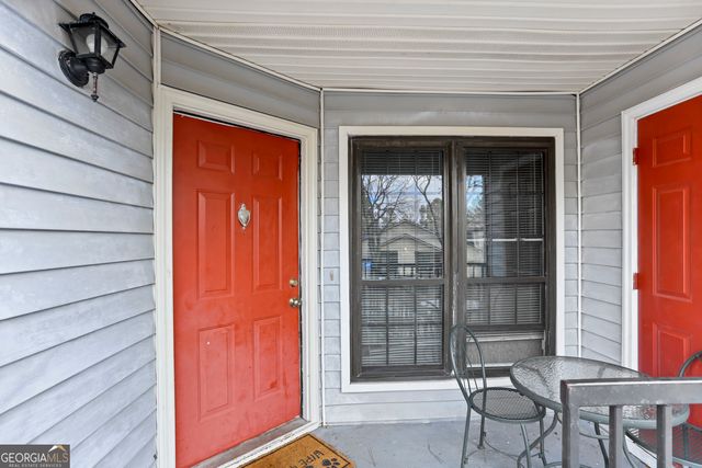 671 Windchase Lane, Stone Mountain, GA 30083