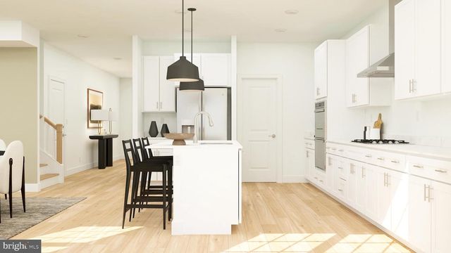 13 RED BARN LN, Bordentown, NJ 08505