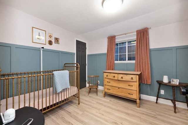 1345 Live Oak Ln, Auburn, CA 95603