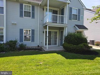 3815-A ADELAIDE DR, Mount Laurel, NJ 08054