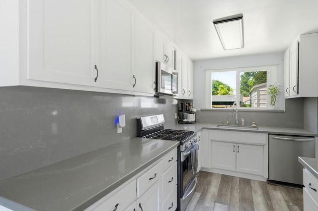 6731 5th St, Rio Linda, CA 95673