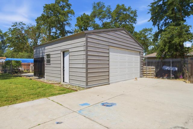 6731 5th St, Rio Linda, CA 95673