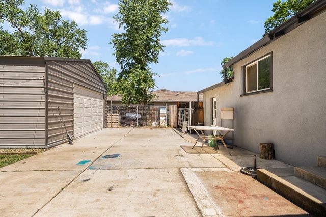 6731 5th St, Rio Linda, CA 95673